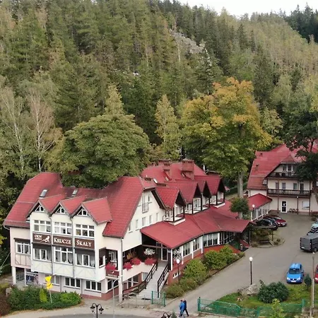 Ośrodek Konferencyjno-wypoczynkowy Krucze Skały W Karpaczu 2* Karpacz